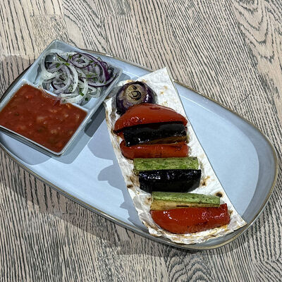 Овощи на мангале в Сквер по цене 450 ₽