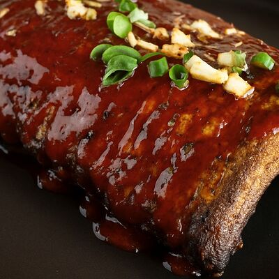 Рёбра вишня-чёрный перец в Смоки-паб Станция по цене 950 ₽