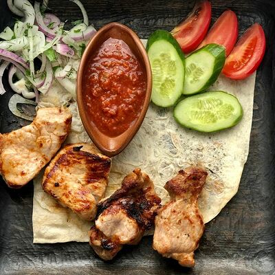 Шашлык из курицы в Хинкальная по цене 770 ₽