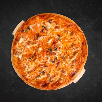 Чикаго M в Пицца Семейная точка по цене 700 ₽