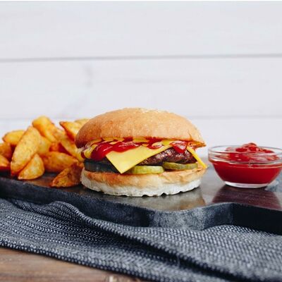 Чизбургер в Pizzburg по цене 6 р.