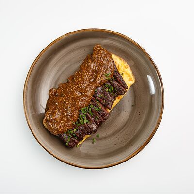 Омлет со стейком в White Fox Cafe по цене 1025 ₽