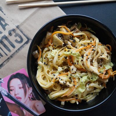 Блюдо №91 Удон Айдола: Чеддер & Чикен в Капэ по цене 545 ₽