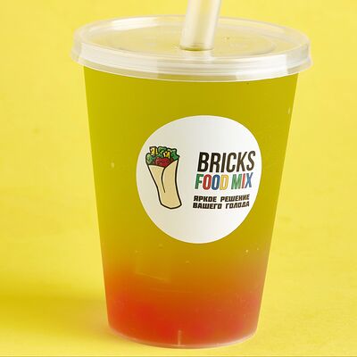  Бабл-ти яблоко с джус-боллами на выборв Bricks Food Mix по цене 450 ₽