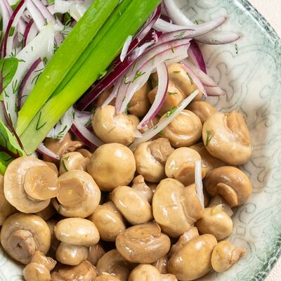Шампиньоны по-корейскив Хорошая компания по цене 479 ₽
