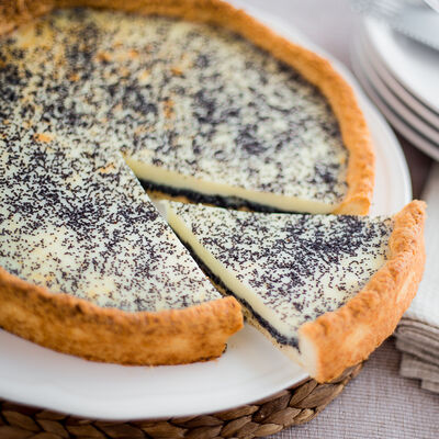 Пирог сладкий Маковый в Вот Такие Пироги по цене 700 ₽