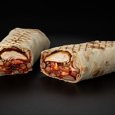 Шаурма куриная XL (Большая)в Вкусная Точка по цене 550 ₽