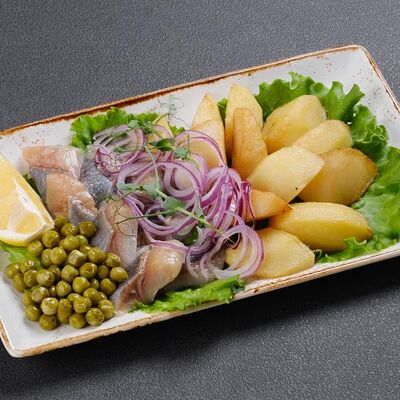 Селедка с картофелемв Акватория по цене 380 ₽