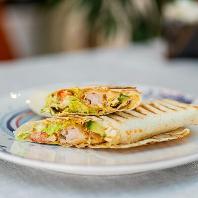 Шаурма с креветкой в Есть на море по цене 490 ₽