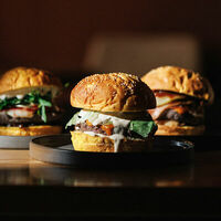 Логотип Geografia