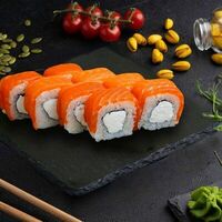 Филадельфия суши с императорским лососем в Веселый Самурай Sushi Premium