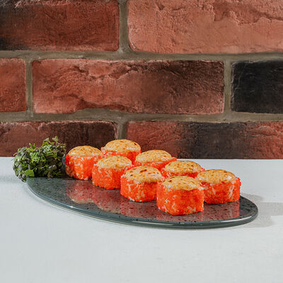 Запеченный ролл с лососем в Суши на районе по цене 780 ₽
