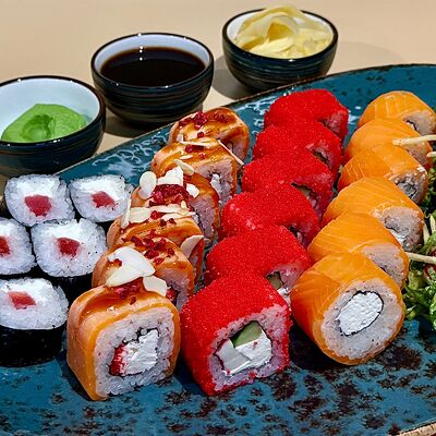 Сет «Фирменный» в Омар Хайям по цене 2490 ₽