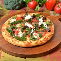 Хачапури со страчателлой и томатами в АйДаБаран