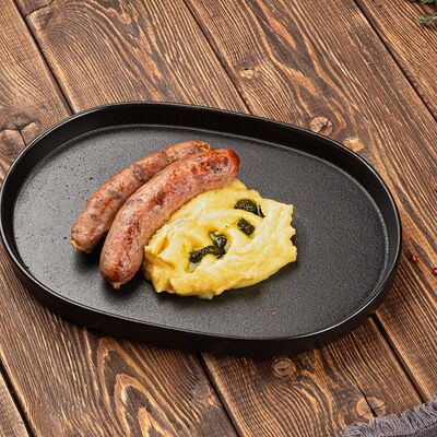 Колбаски гриль свино-говяжьи с картофельным пюрев Паб 357 по цене 455 ₽