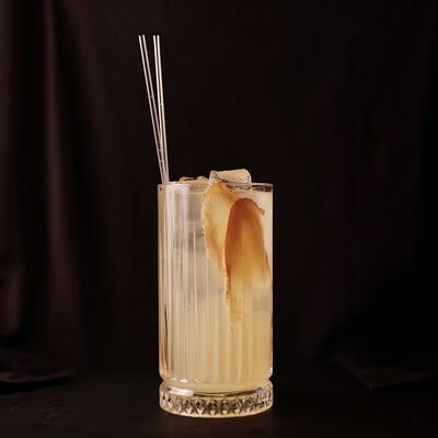 Имбирный эль безалкогольный в Тот самый бар по цене 360 ₽