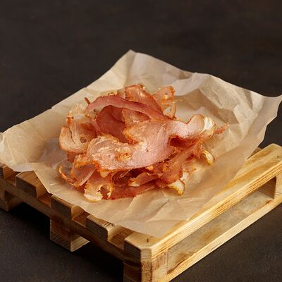 Сыровяленая утка в Kotleta bar по цене 370 ₽