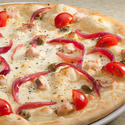 Пицца Сальмоне 33 см в Il Canto по цене 1320 ₽