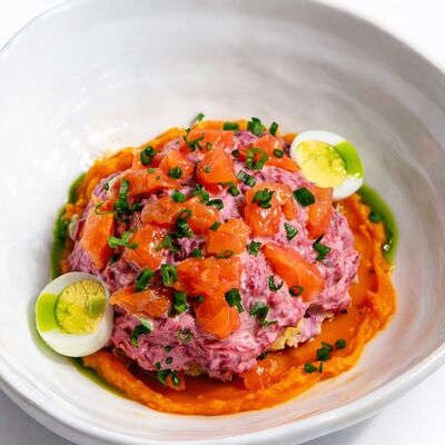 Лосось под шубойв Chinch по цене 1050 ₽