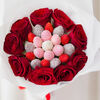 Букет клубники в шоколаде с красными розами Поцелуй в SOK - клубника в шоколаде по цене 7990
