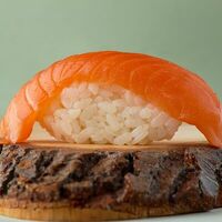 Суши Лосось в Двор Помидор