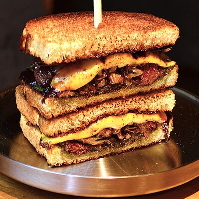 Гриль-чиз Сэндвич в Can по цене 840 ₽