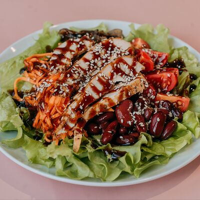 Боул с курицей в Круассан Дорэ по цене 475 ₽