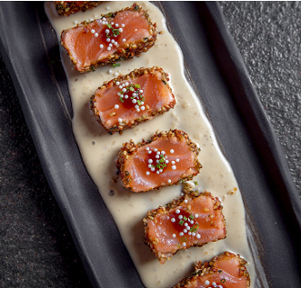 Татаки из лосося в COBA restaurant по цене 1670 ₽