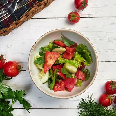 Детский овощной салатик в Бенджамин по цене 189 ₽