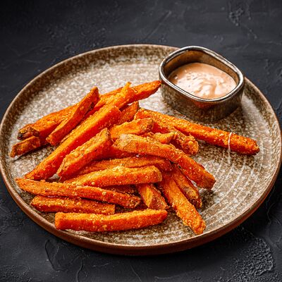 Батат фри в MEAT HAPPENS BBQ по цене 710 ₽