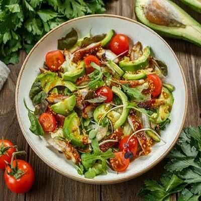 Салат угрем и авокадо в Бакинский Chef по цене 1445 ₽