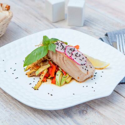 Стейк тунца в Рецептор по цене 720 ₽