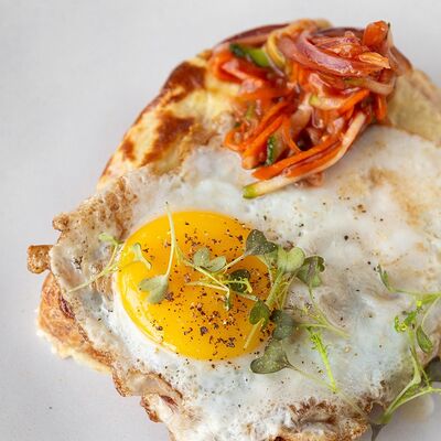 Крок-мадам с мортаделлой в MR. CUP по цене 540 ₽