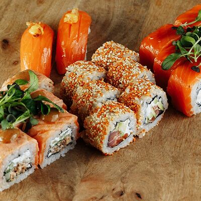 Сет Лосось в Эбби Noodles & Sushi Bar по цене 1450