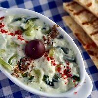 Соус Дзадзики в Greco