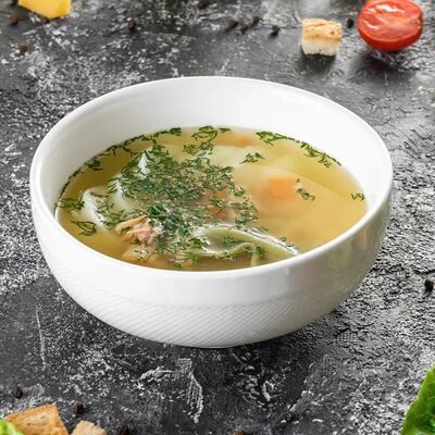 Куриный суп с лапшой в Чайхана Чорсу по цене 429 ₽