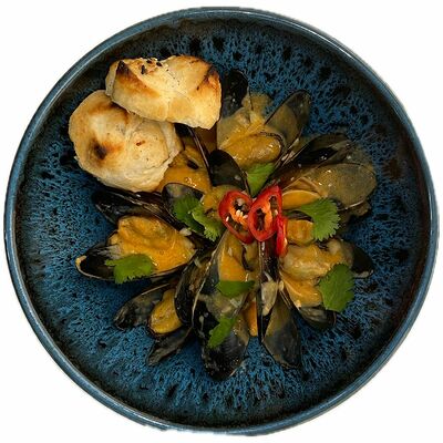 Мидии в соусе том ям в Рыжий Шеф по цене 580 ₽