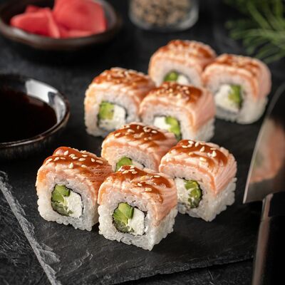Ролл Татаки Филадельфия в СушиСтор по цене 285