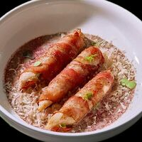 Куриное филе в беконе в Grand Fish Veranda