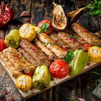 Ассорти Люля с овощами (большой) в Глав Grill