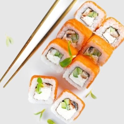 Ролл Филадельфия с угрем в SUSHI FENIX по цене 675 ₽