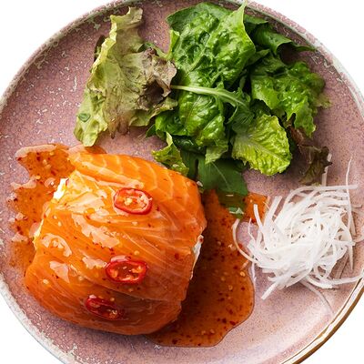 Поке с лососем в Cheese Knock по цене 1100 ₽