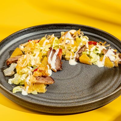 Салат с уткой в Black Jo по цене 529 ₽