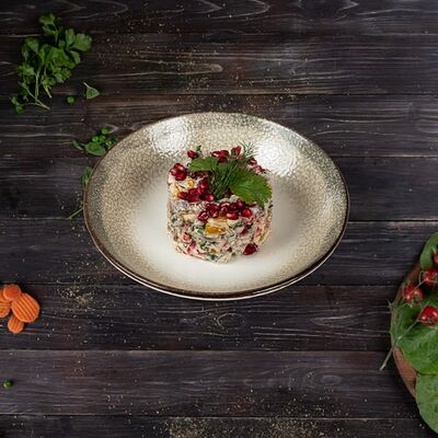 Гранатовый салат по-бакински в Ассадо по цене 410 ₽