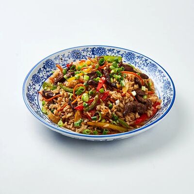 Жареный рис с говядиной в Ramen Shifu по цене 780 ₽