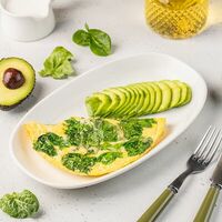 Омлет с авокадо и шпинатом в АндерСон