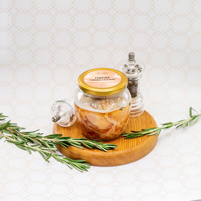 Тушенка свиная в Наша хвоя по цене 520 ₽