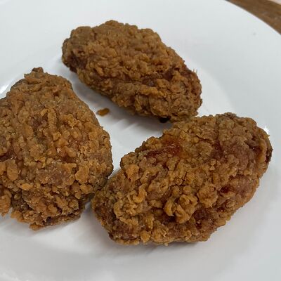 Крылышки в панировке острые 3 штуки в Настроение вкуса ФАСТФУД по цене 312 ₽