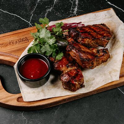 Шашлык из свинины в Бумбараш по цене 1300 ₽