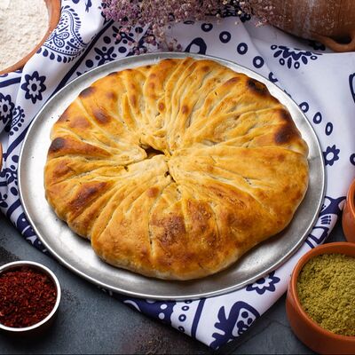 Кубдари (с мясом) в Хижина по цене 790 ₽